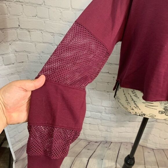 Pink Victoria’s Secret Cropped Sweatshirt Small - Picture 3 of 7